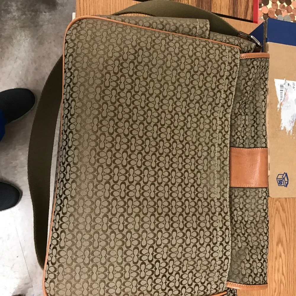 Messenger Bag